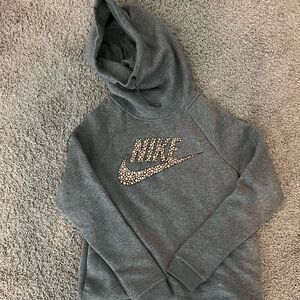 Nike women’s hoodie